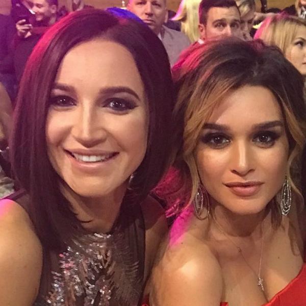 &laquo;Соскучилась по мне?&raquo;: Бузова и Бородина встретились после многих лет вражды