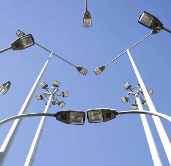 Типы металлических парковых опор