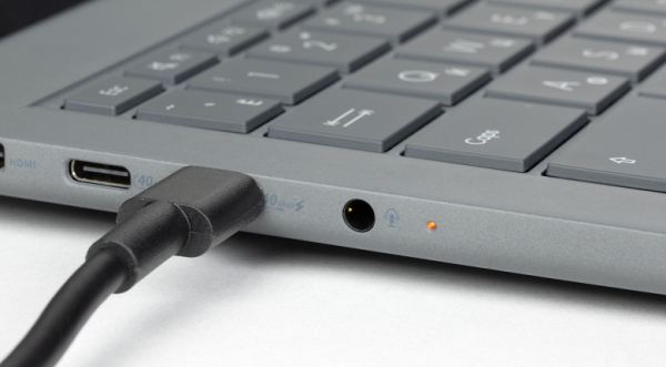 Обзор ноутбука Asus Zenbook A14 UX3407RA на платформе Snapdragon X Elite X1E-78-100