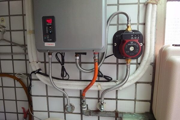 Насосы для повышения давления воды: виды, как выбрать, технология монтажа + схемы подключения Насосы для повышения давления воды: виды, как выбрать, технология монтажа + схемы подключения