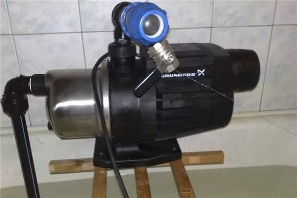 Насосы для повышения давления воды: виды, как выбрать, технология монтажа + схемы подключения Насосы для повышения давления воды: виды, как выбрать, технология монтажа + схемы подключения