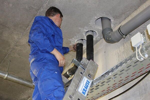 Соединение пластиковых труб с металлическими: разбор лучших способов и монтажных нюансов