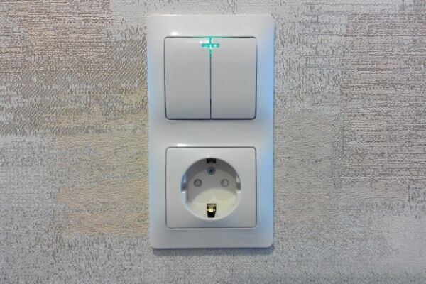 Схема подключения двухклавишного выключателя и пошаговое руководство по его установке