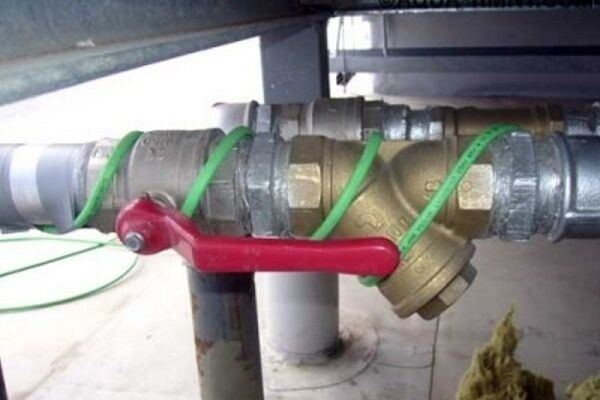 Как утеплить скважину на зиму: обзор лучших способов + выбор материалов