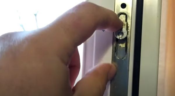 Учимся экономить на отоплении: просто переводим окна в режим зимы