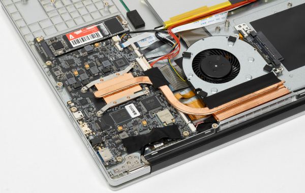 Обзор ноутбука начального уровня Azerty RB-1650 на платформе мини-ПК