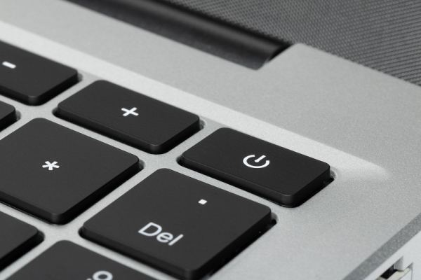 Обзор ноутбука начального уровня Azerty RB-1650 на платформе мини-ПК