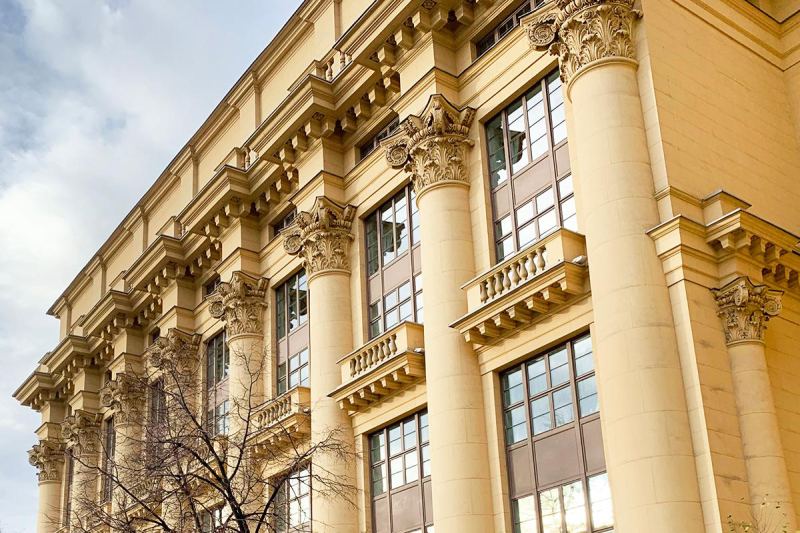 Архитектура 30-х годов: от библиотеки Ленина до театра Советской армии