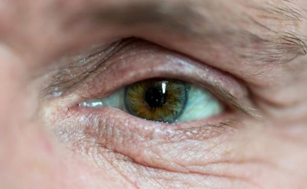 Озвучены причины мурашек перед глазами