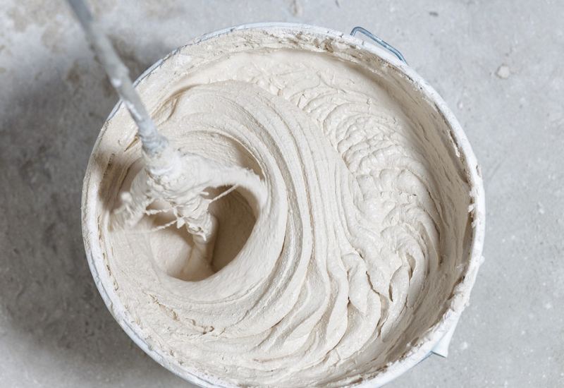 Декоративная штукатурка своими руками из шпаклевки: как приготовить смесь и правильно нанести ее