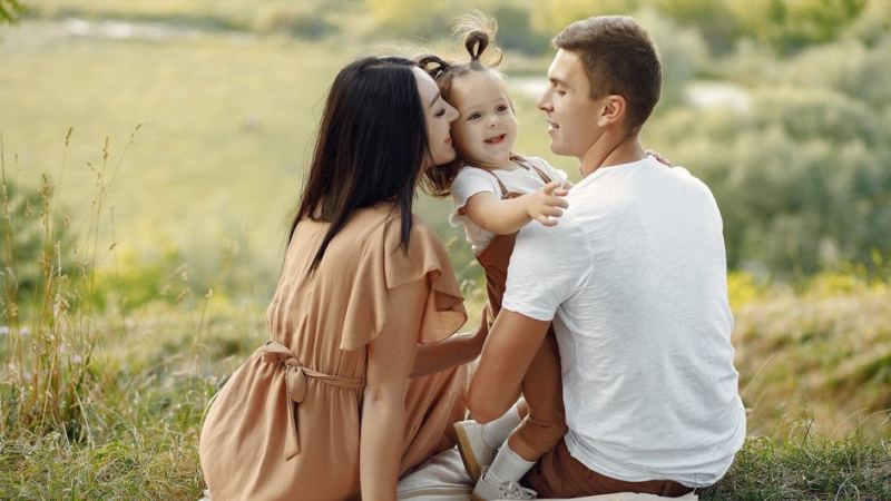 Семья с ребенком, которому выделена доля