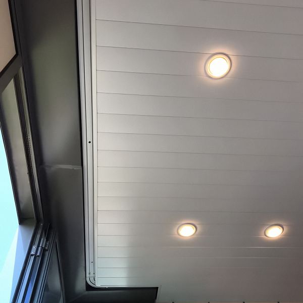 Как сделать реечный потолок — нестандартную альтернативу натяжному