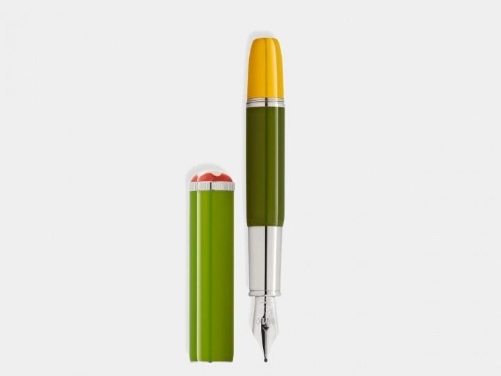 Montblanc и Уэс Андерсон выпустили коллекционную ручку в стиле культового режиссера