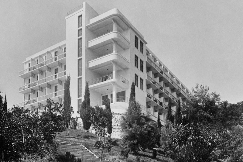 Последний советский особняк и совсем другие дома: шедевры эпохи