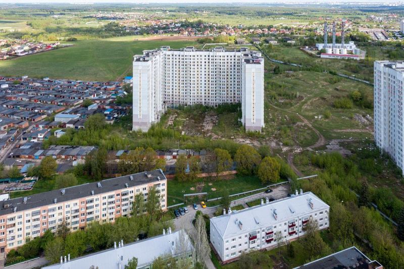 В Подмосковье выставили на торги заброшенный жилой микрорайон