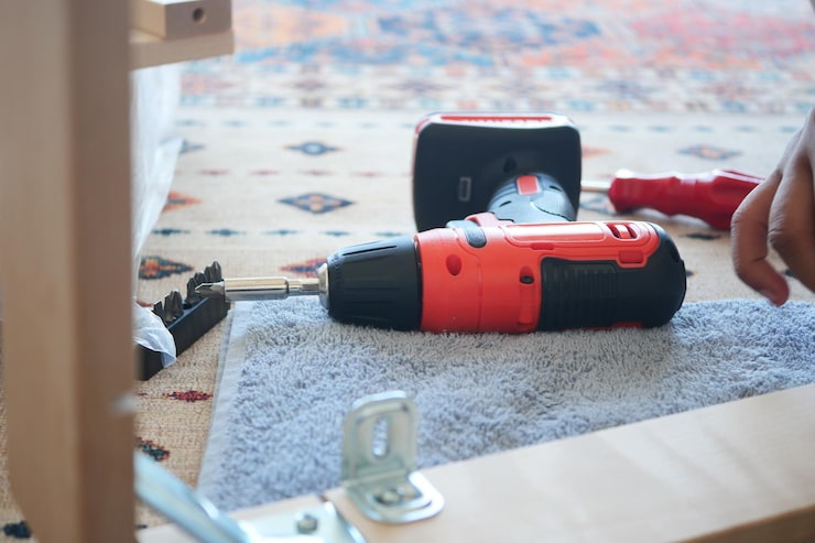 Преимущества и недостатки аккумуляторных шуруповертов