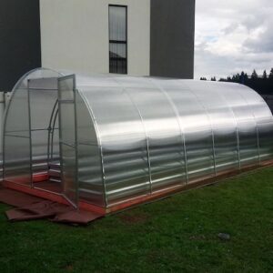 Как выбрать поликарбонат для теплицы